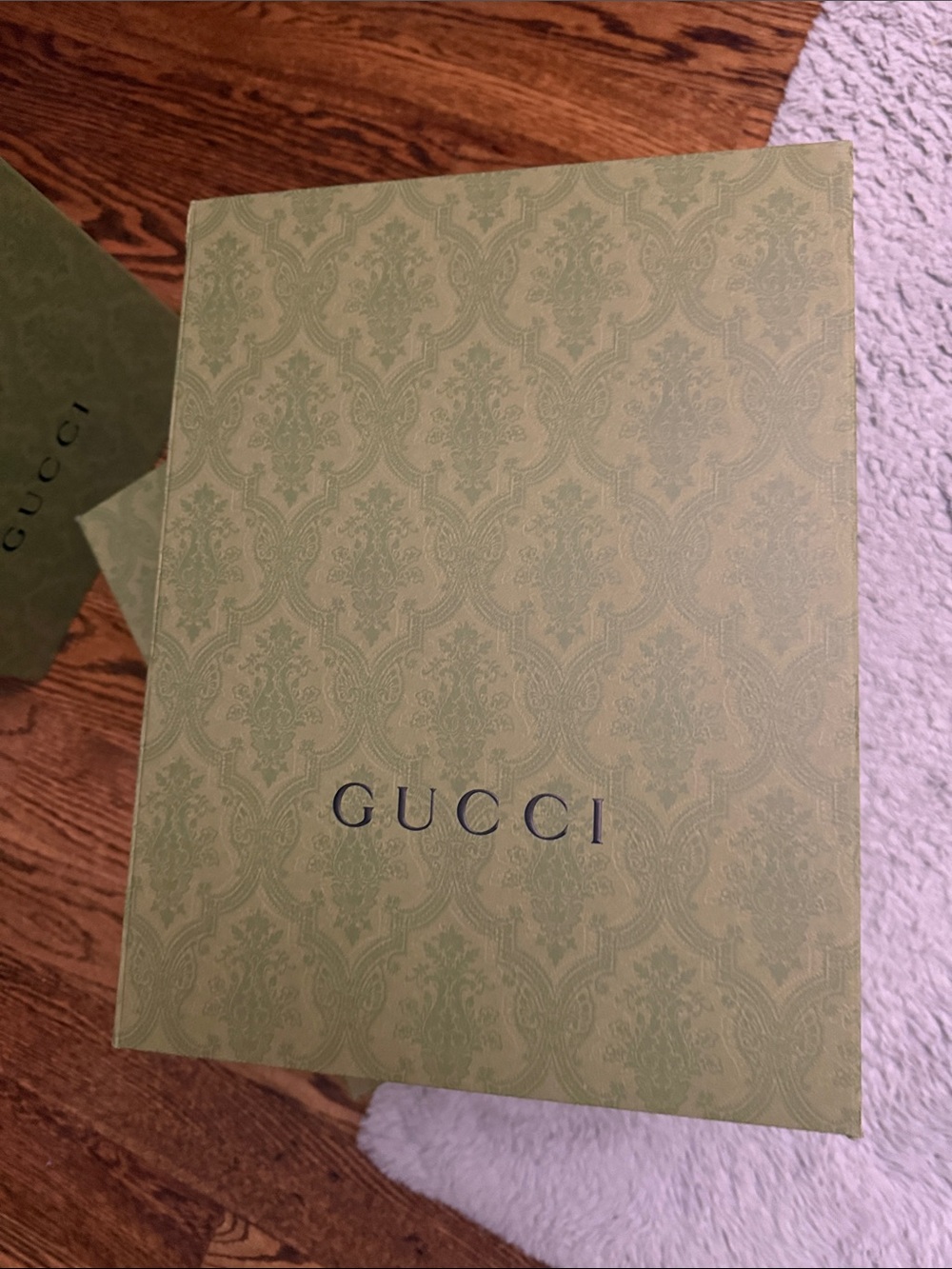 Gucci boxes if you’re selling Gucci products, you need these!